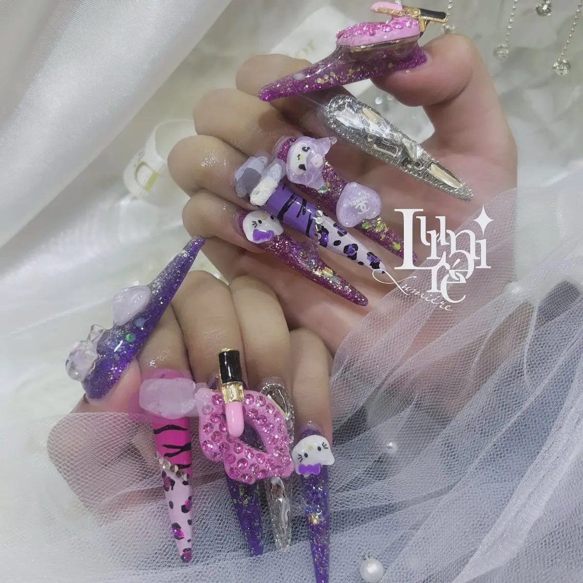 ネイル ハンドネイル Lumière｜ ロング｜ワンホンのネイルデザイン