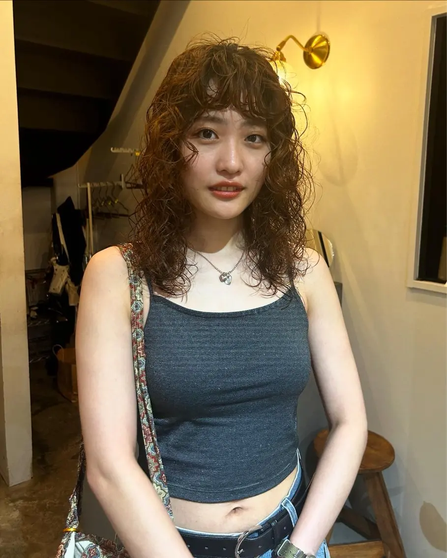 ロング パーマ やまさきえりこ ニュアンスパーマのヘアスタイル