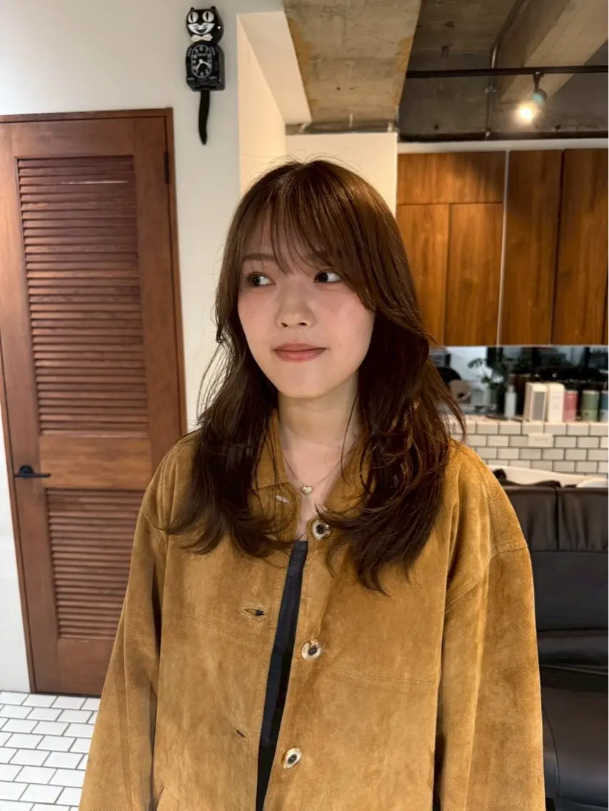 ロング カラー レイヤーカット kaito /都立大学herのヘアスタイル