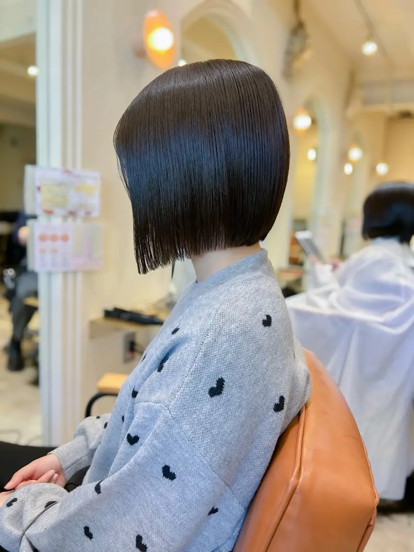ミディアム 切りっぱなしボブ ボブ 山﨑弓夢/ 撮影モデル/ボブのヘアスタイル
