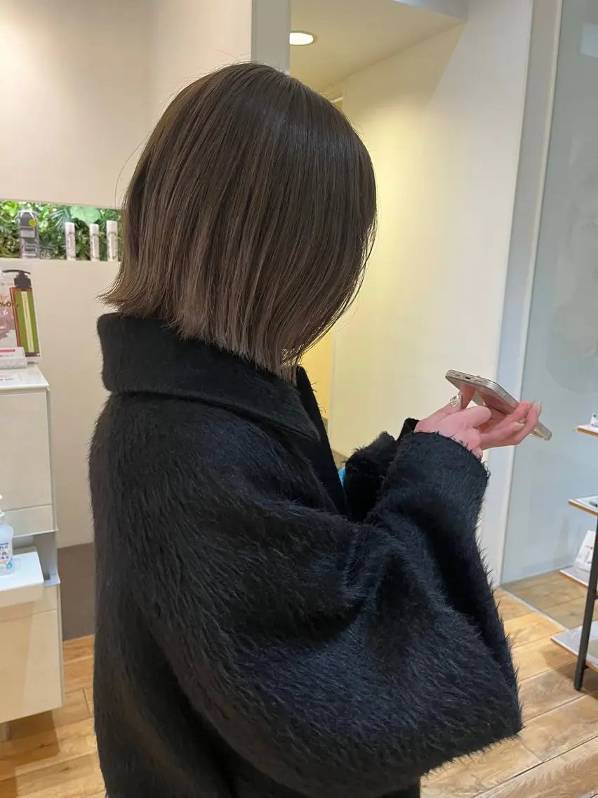 ショート カラー 透明感カラー 髪質改善 カット ヘアカラー 綿田 翔のヘアスタイル