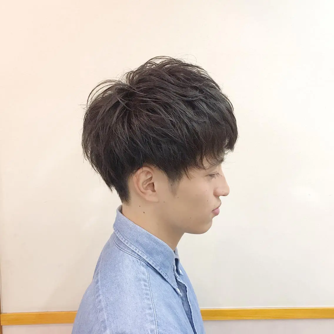 メンズ ツーブロック 刈り上げ 小林 亮平のヘアスタイル