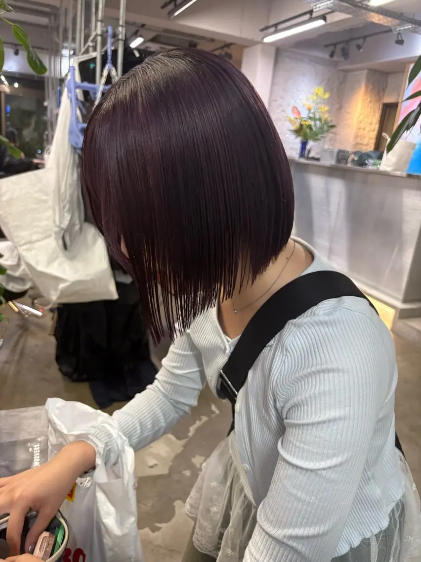 ショート カラー ハイトーン レイヤー🎀meiのヘアスタイル