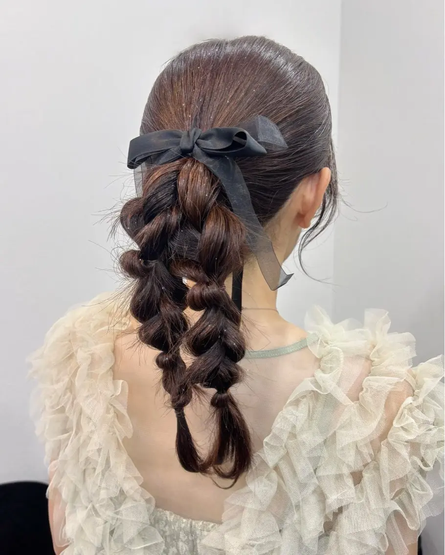 セミロング ヘアアレンジ ヘアセット Trip大名 AZUのヘアスタイル