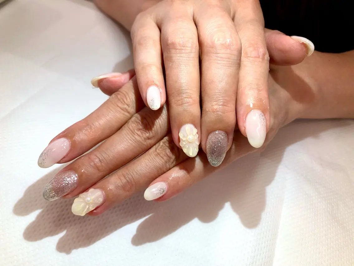ネイル ハンドネイル ハンドケア Epokku ネイルサロンのネイルデザイン