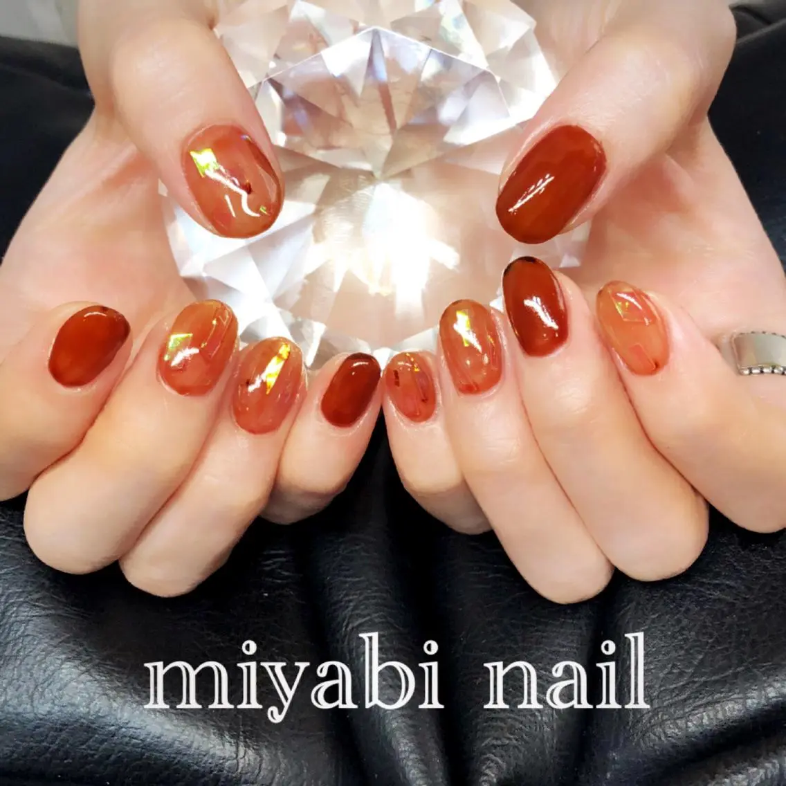 ネイル アートネイル オーロラネイル ブラウン ジェルネイル 持ち込み ハンドネイル miyabi nail 桂川駅近くのネイルデザイン
