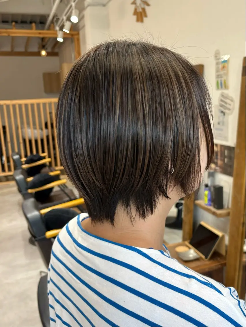 ケアブリーチ✨ハイライト(ホイル12枚まで)の写真