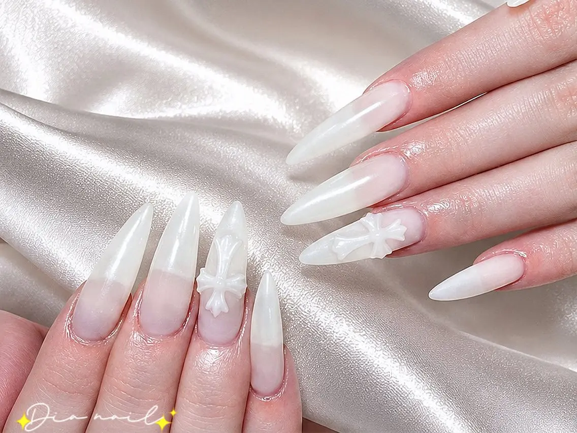 ネイル 韓国ネイル マグネットネイル ニュアンスネイル 夏ネイル ワンホンネイル ハンドネイル Di'a nail ネイルサロンのネイルデザイン