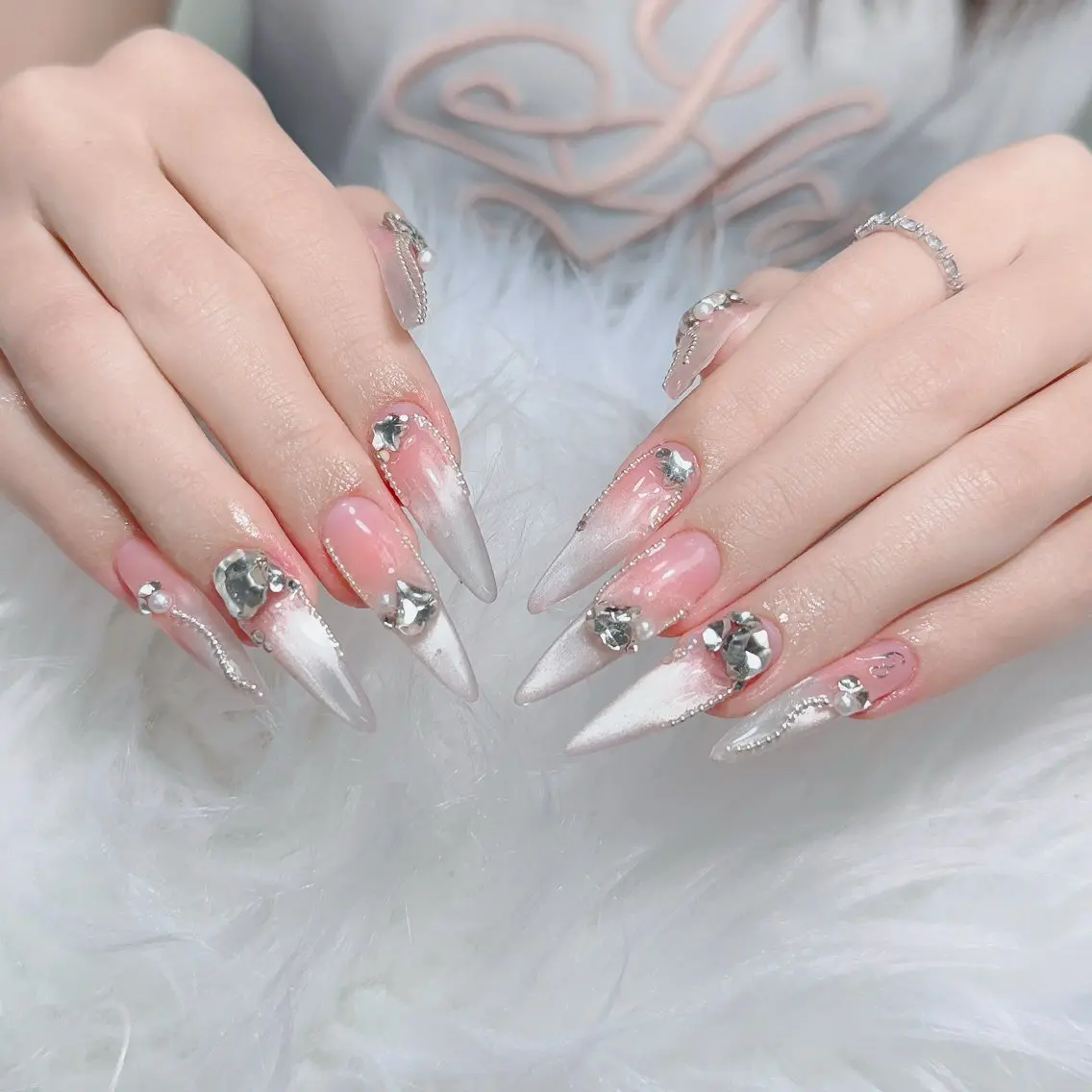 ネイル アートネイル 韓国ネイル 持ち込み ワンホンネイル ハンドネイル Lenie Nail Salonのネイルデザイン