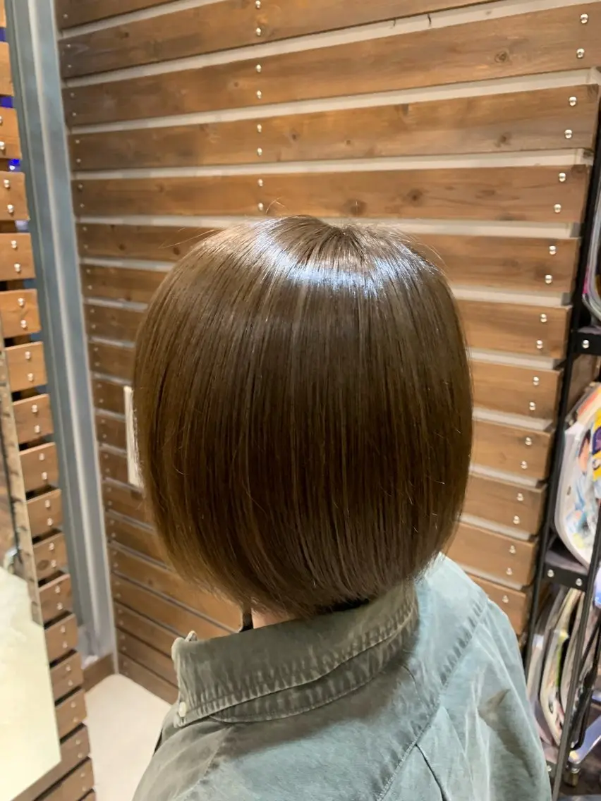 〈これを選べば間違いなし‼️〉フルカラー＋Aujuaシャンプー＋Aujuaショートトリートメントの写真