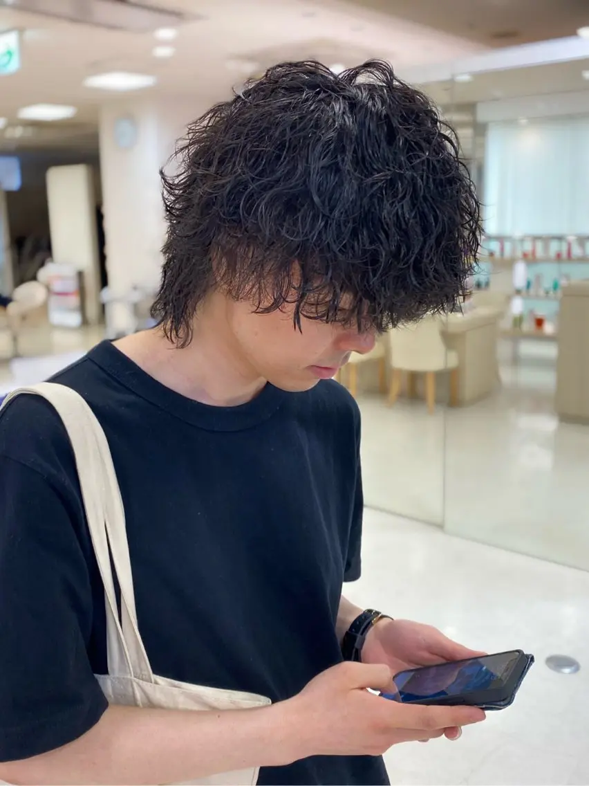 セミロング カラー セミロングパーマ ウルフカット お悩み解決美容師🦚 片山/銀座/有楽町のヘアスタイル