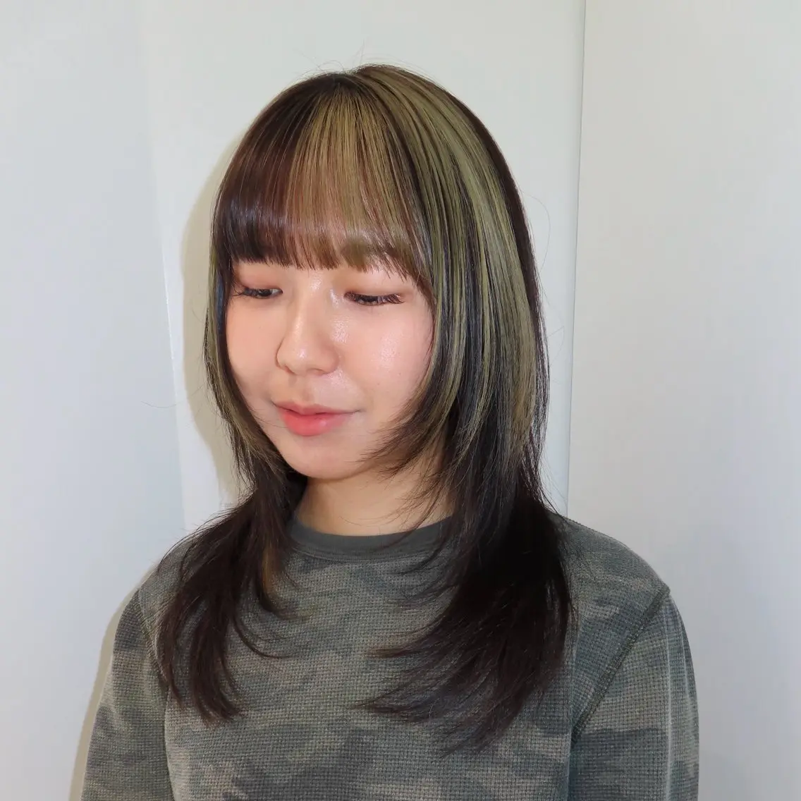 セミロング 🎀レイヤー/ カラー🐕🦺anのヘアスタイル