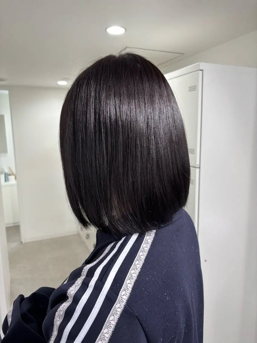 ショート カラー ヘアカラー トリートメント ヘッドスパ 韓国風レイヤー透明感 艶髪カラー/岡田悠希のヘアスタイル