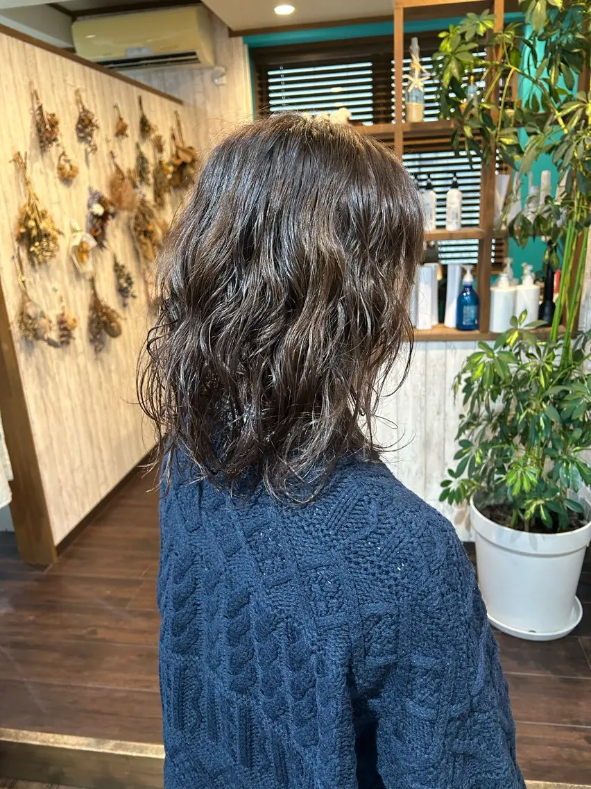 ミディアム パーマ ミディアムパーマ カット パーマ 早坂 さくらのヘアスタイル