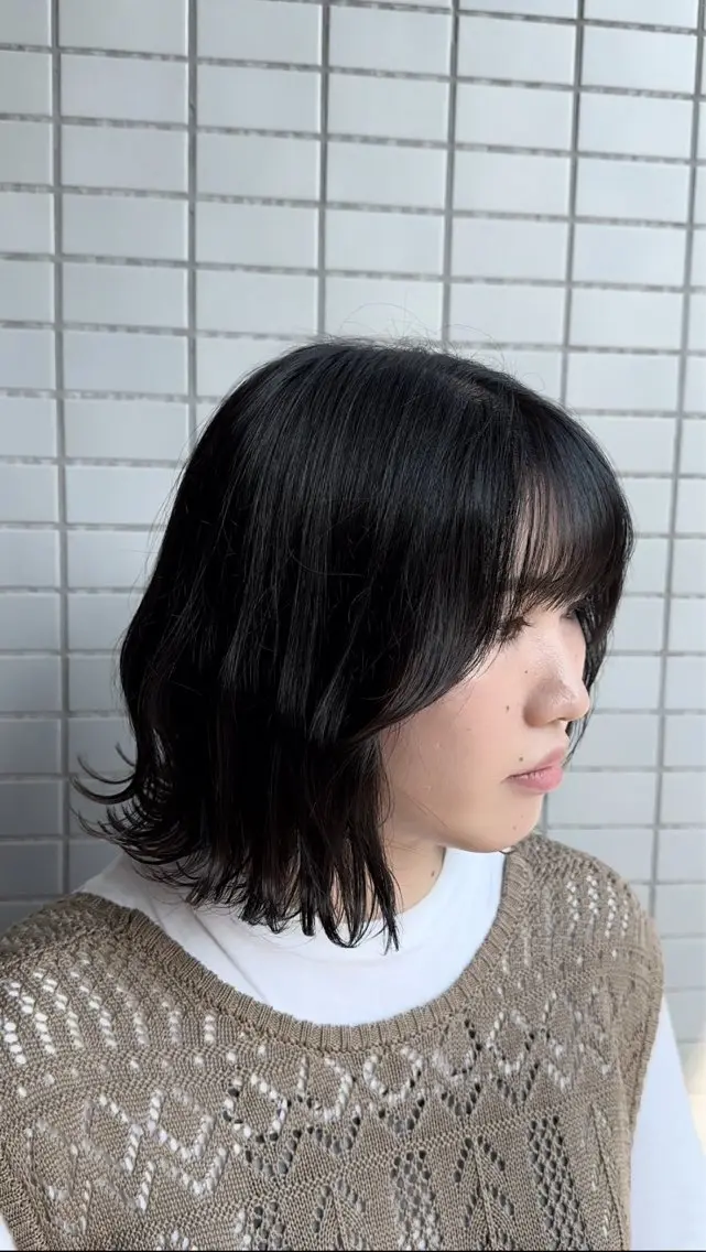 ショート カラー ボブ くびれヘア 外ハネヘア 遠藤惟斗/自由が丘/ 透明感カラー/パーマのヘアスタイル