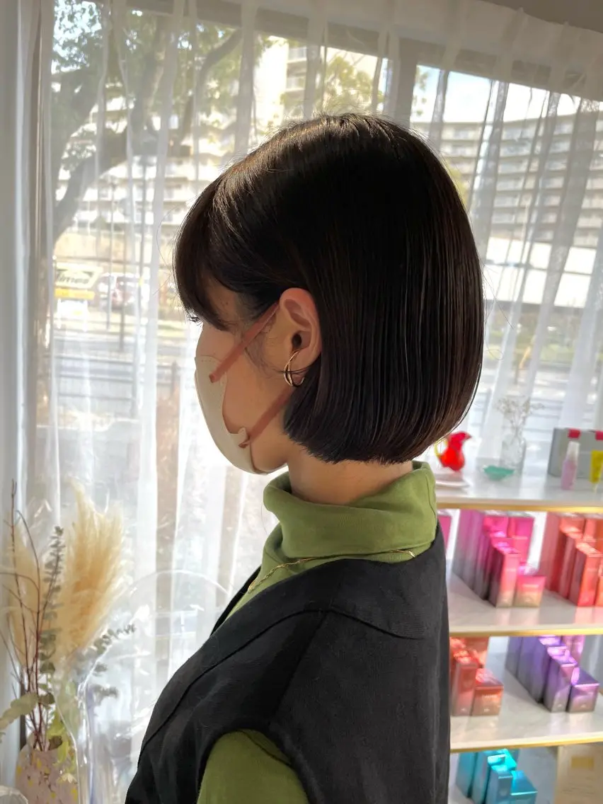 ショート ボブ twig 山田 永嶋芽衣のヘアスタイル
