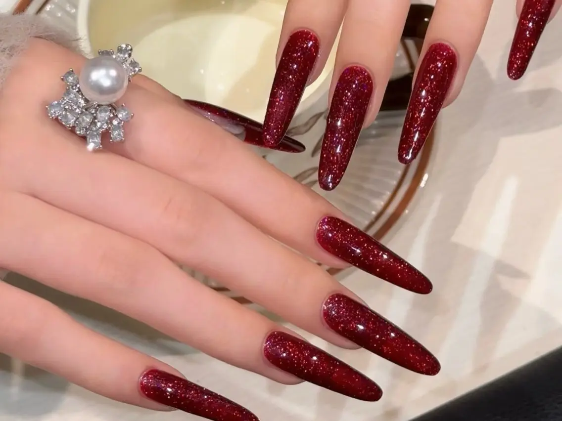 メンズ ネイル メンズ韓国風 べっ甲ネイル ボルドー ブラウン チークネイル ハンドネイル ハンドケア NEW NAIL 池袋🔥🧲のネイルデザイン