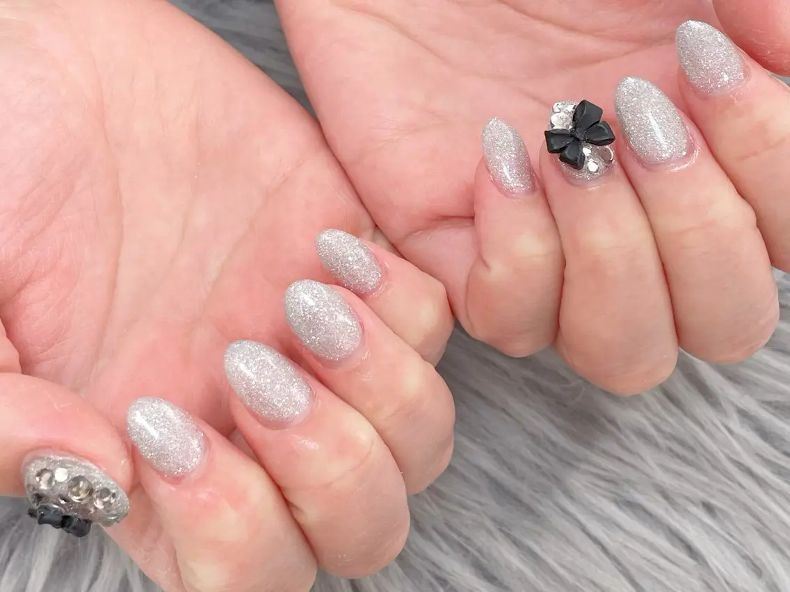 ショート ハンドネイル Nina's nailのネイルデザイン