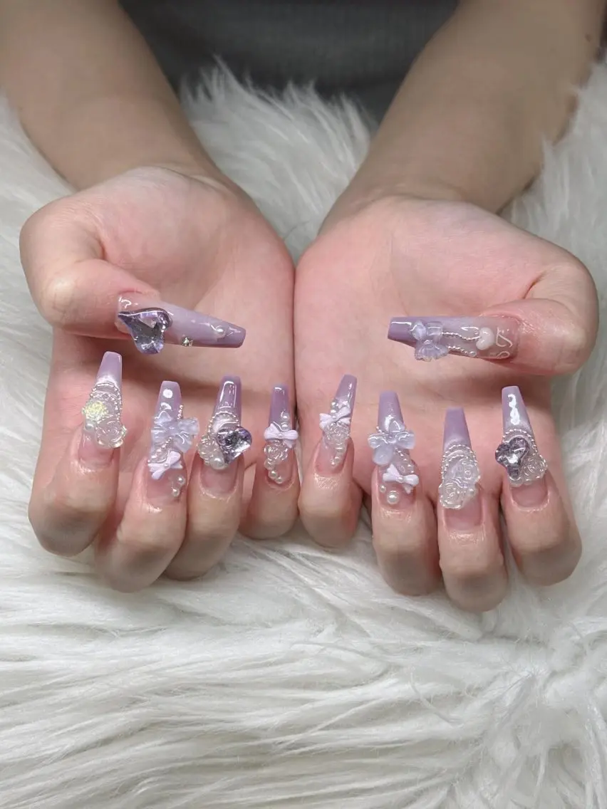 ネイル Lee Nailsのネイルデザイン