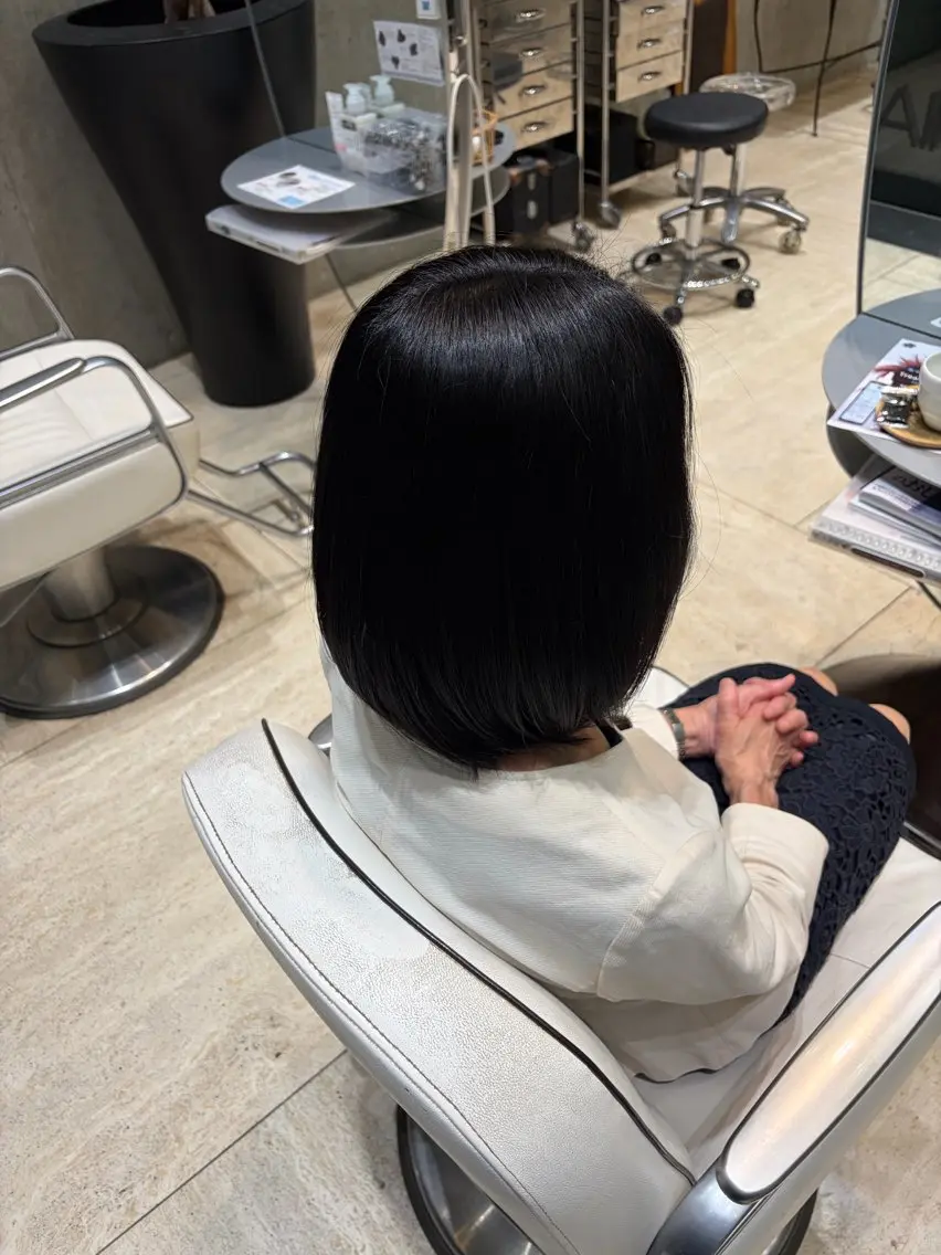 ショート ヘアカラー 菅間 たいとのヘアスタイル