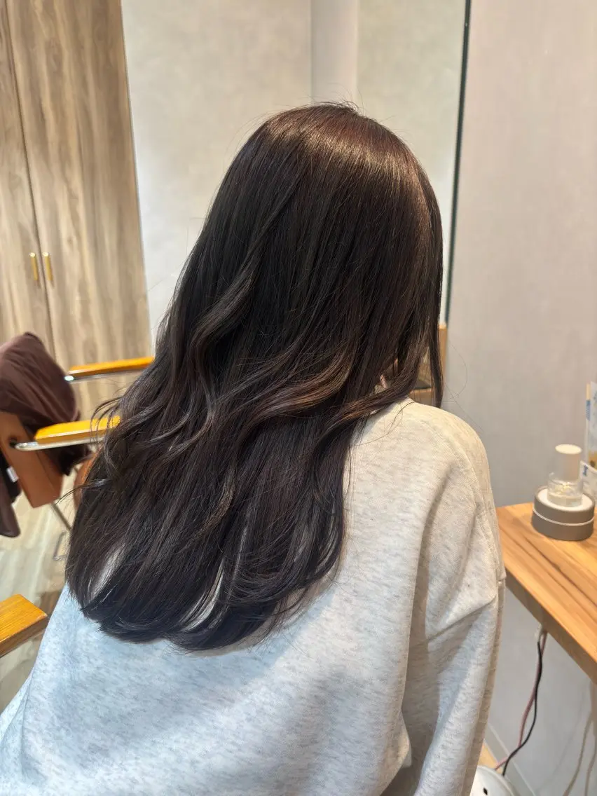 ロング 伊藤 愛里のヘアスタイル