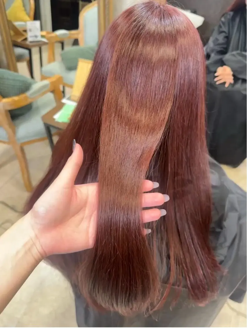 カラー ヘアカラー 内田 茉潤のマツエク・マツパデザイン