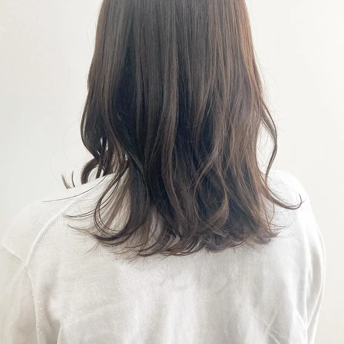 ミディアム カラー ベージュカラー 透明感カラー お洒落パーマ/ 艶カラー/michiのヘアスタイル