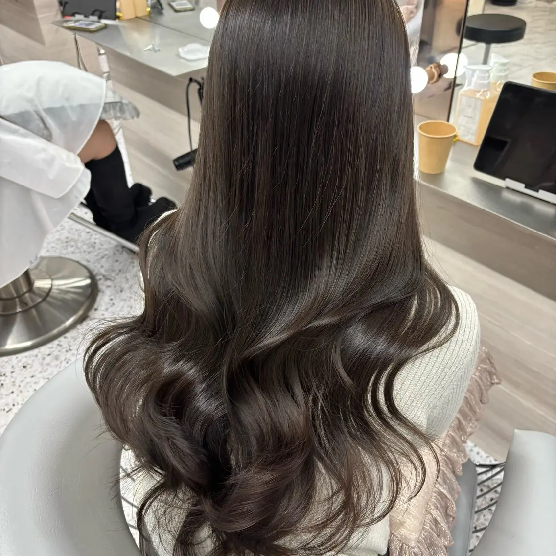 ロング 美髪縮毛矯正 🫧かずやのヘアスタイル