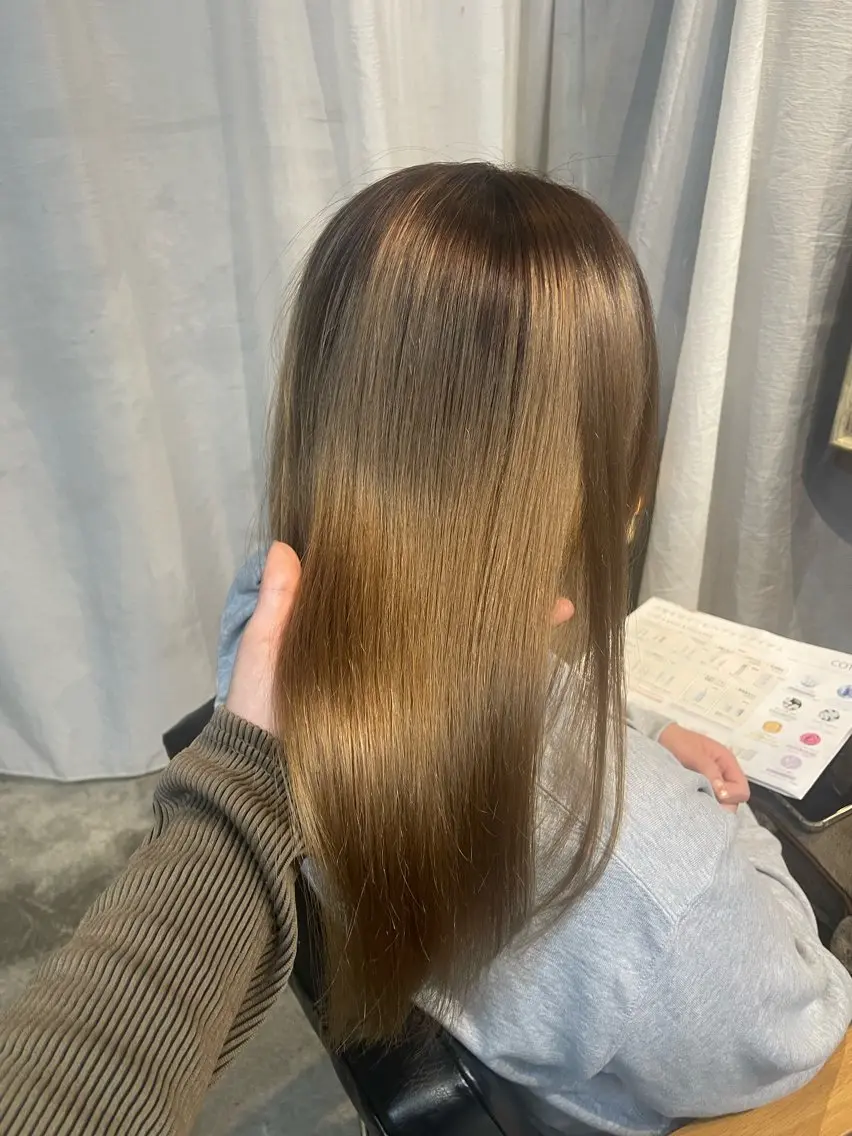 セミロング 髪質改善 顔周りカット 🎀サヤカ🎀のヘアスタイル