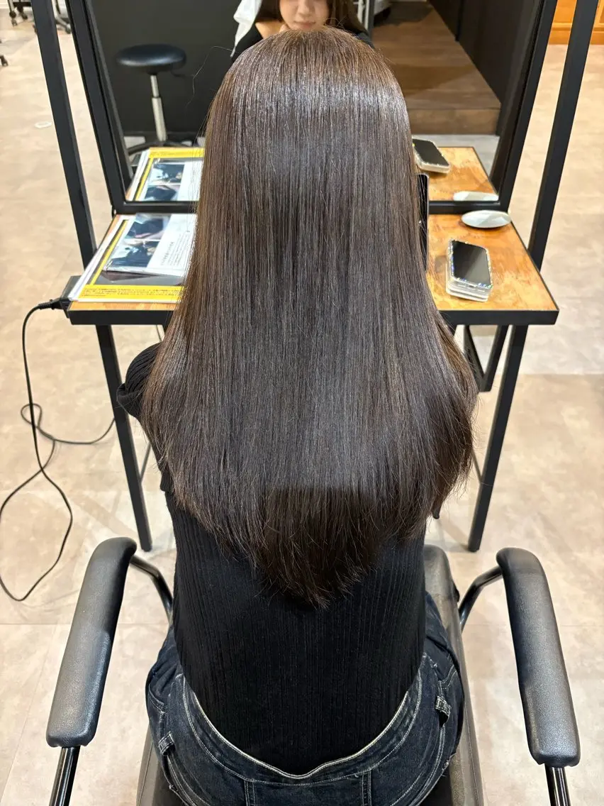ロング カラー ブラウンカラー オリーブブラウン ヘアカラー number＋ / 璃々花のヘアスタイル