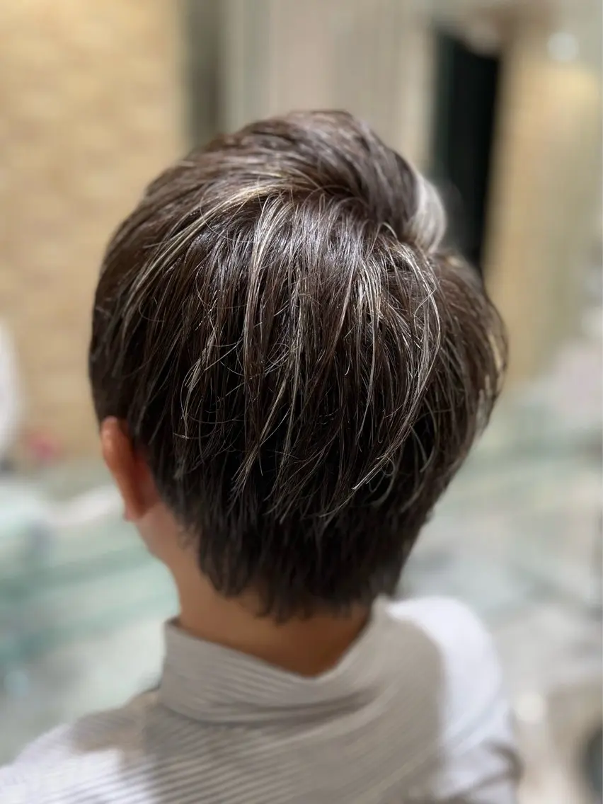 【男性限定】【インナーカラーorハイライト】メンズカット＋トリートメント込みの写真
