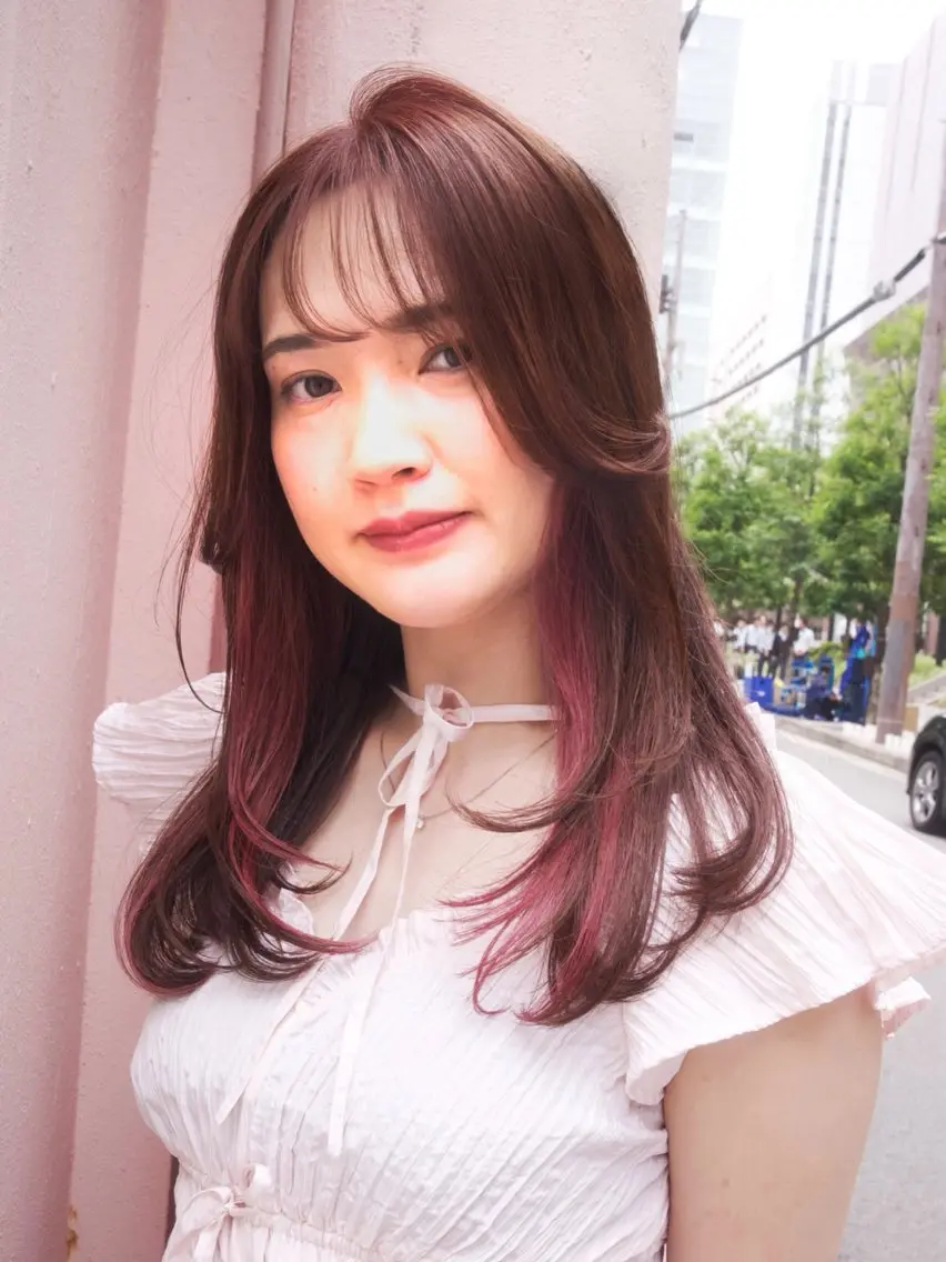 セミロング 渡邉 真生のヘアスタイル