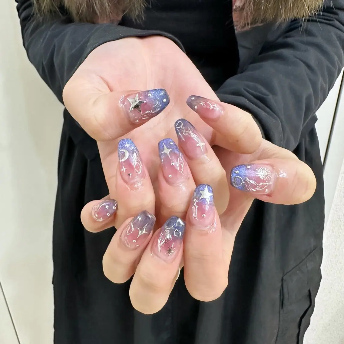 ネイル Elegancia. Hiromiのネイルデザイン