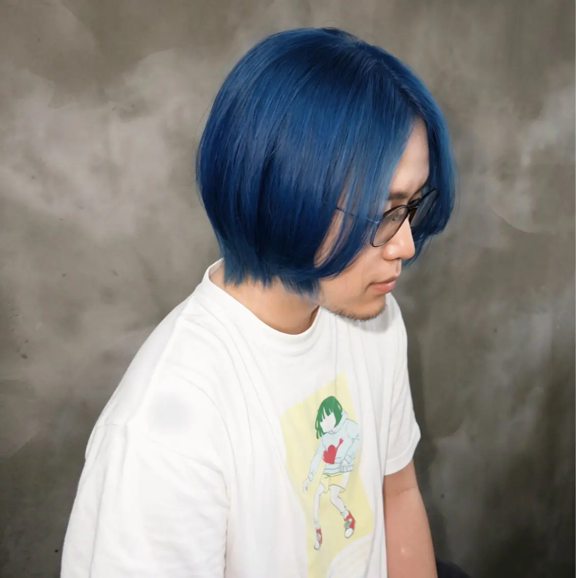 ショート カラー ブリーチ ブルーカラー 透明感カラー デザインカラー ヘアカラー トリートメント Hina🧵/恵比寿 中目黒/透明感カラーのヘアスタイル