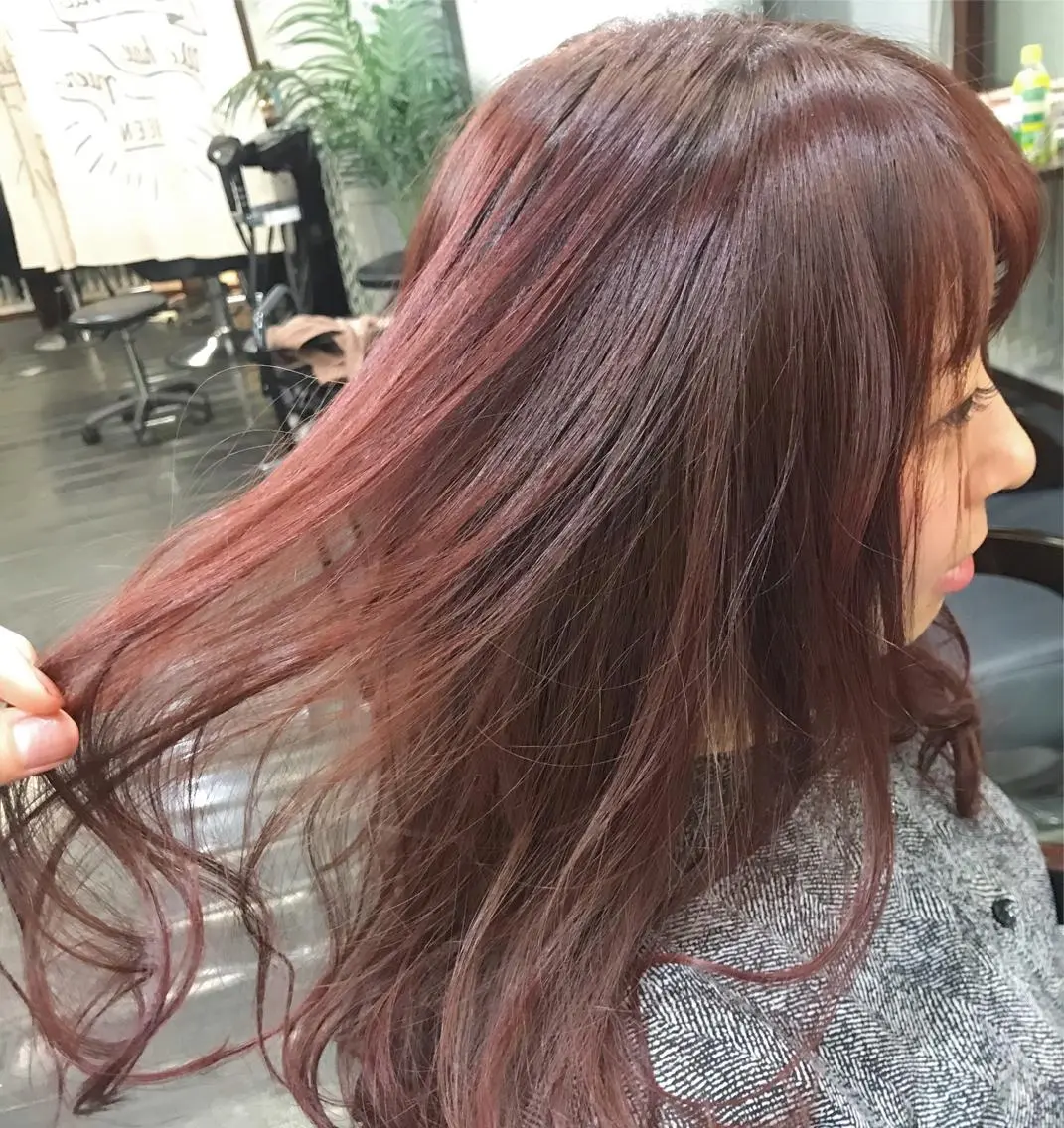 セミロング カラー ピンクカラー レッドカラー バイオレットカラー ヘアカラー トリートメント ＊横浜駅＊ 金子 誠也のヘアスタイル