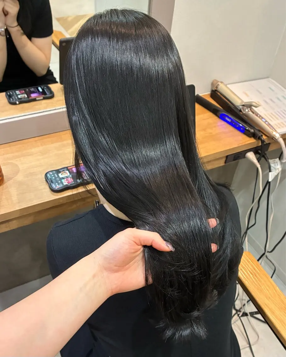 セミロング カット ヘアカラー 縮毛矯正 柴田真衣 /ナチュラル/半個室のヘアスタイル
