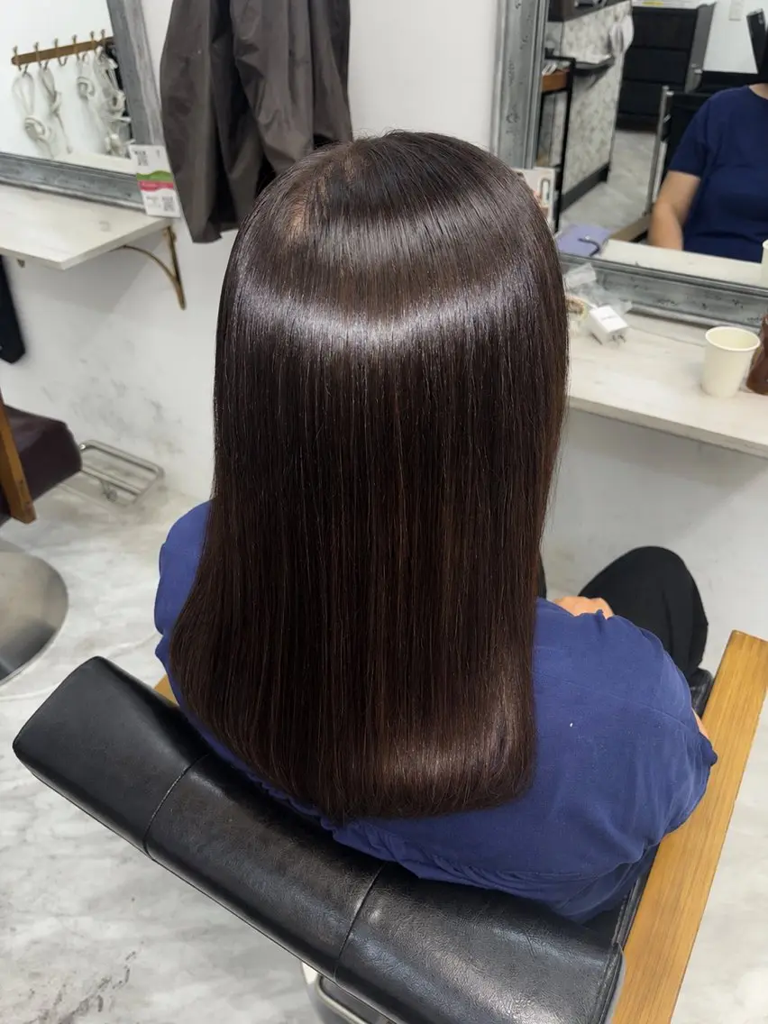 ロング カラー 縮毛矯正 トリートメント ヘアカラー 縮毛矯正 森元 優衣のヘアスタイル