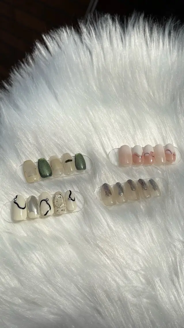 ネイル ハンドネイル あづき💅✨ ✨のネイルデザイン