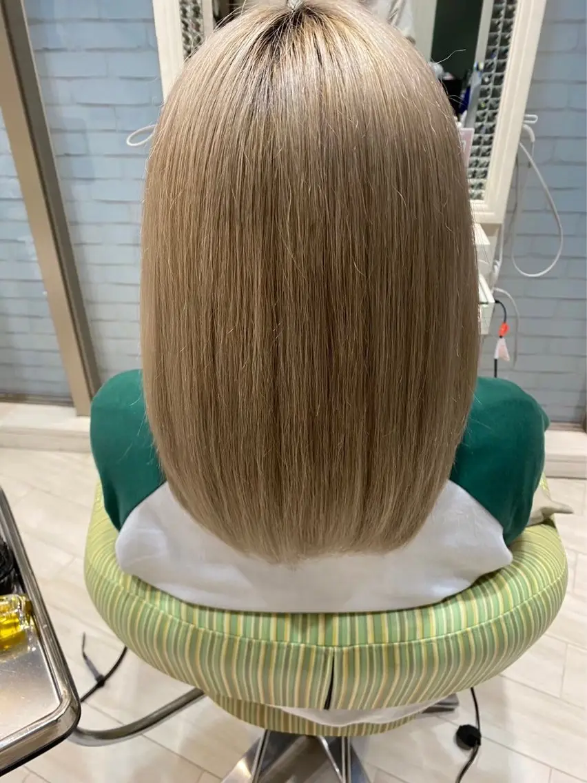 ミディアム レイヤーカット ✨髪質改善/カラー✨ TOMOのヘアスタイル
