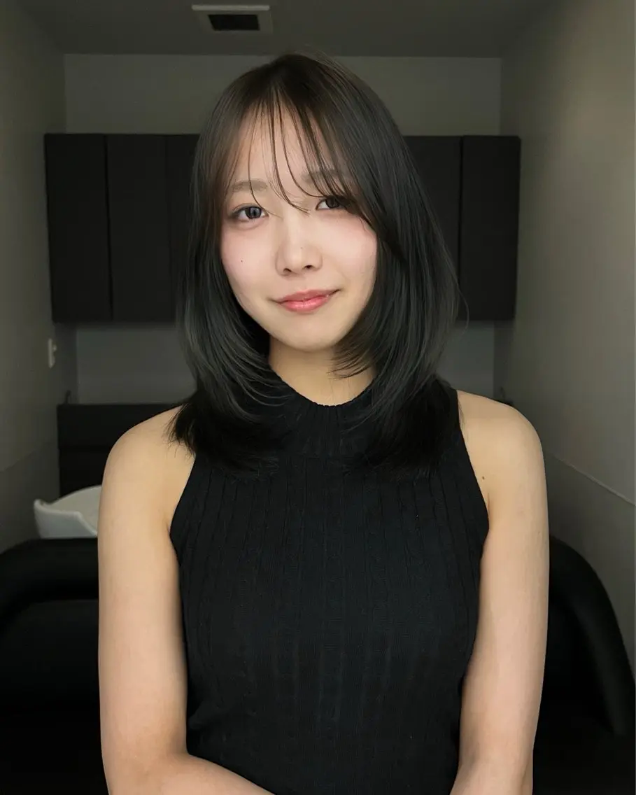 ミディアム ミディアムレイヤー レイヤーカット レイヤーカット ショートYUKIのヘアスタイル