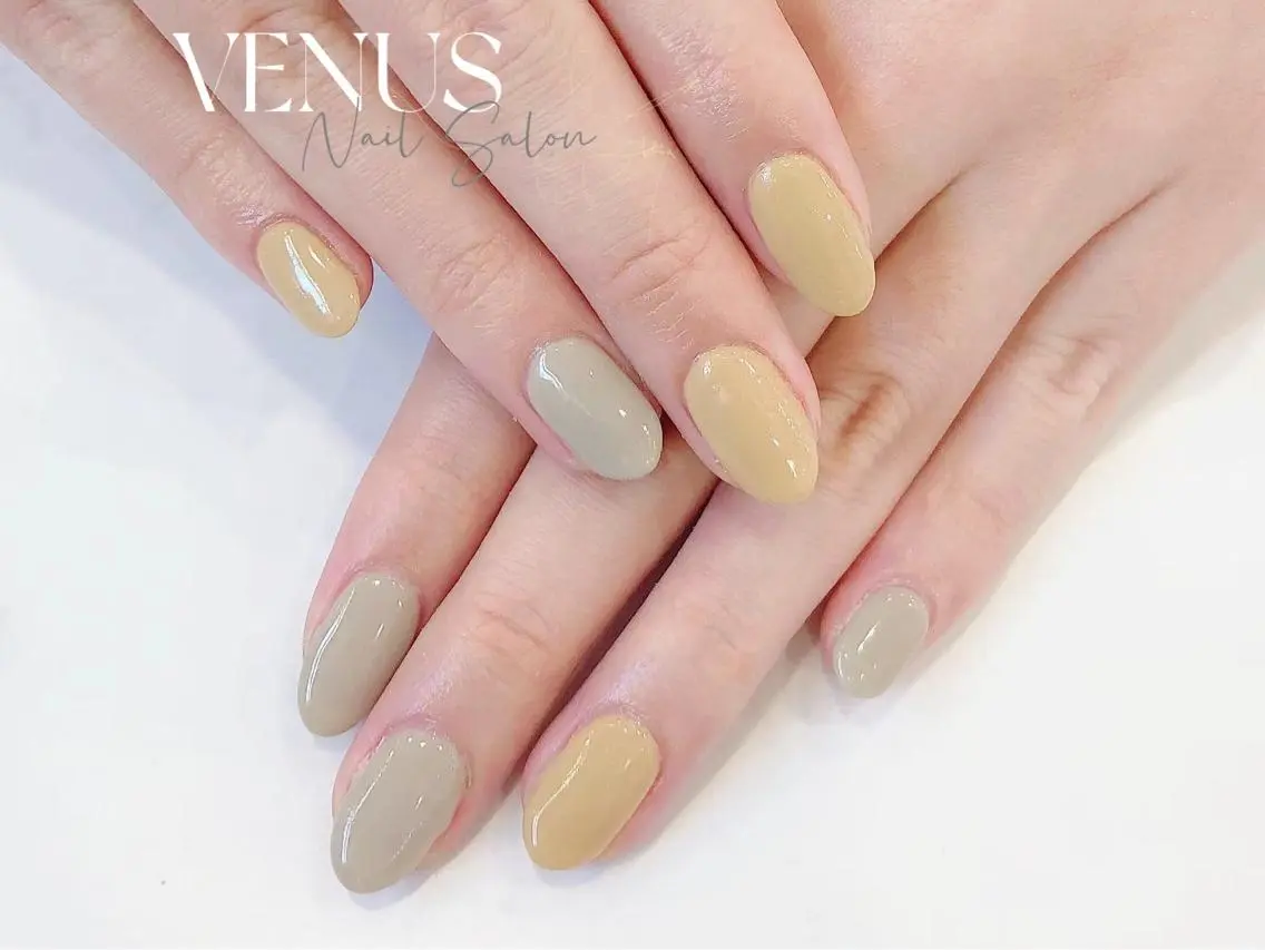 ミディアム ハンドネイル VENUS Nail ★池袋徒歩2分のネイルデザイン
