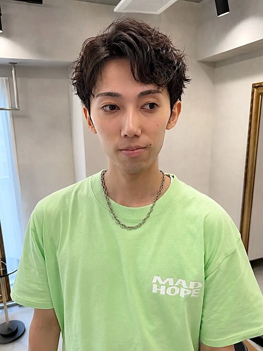 ショート パーマ カット パーマ 似合わせ 鈴木俊輔のヘアスタイル