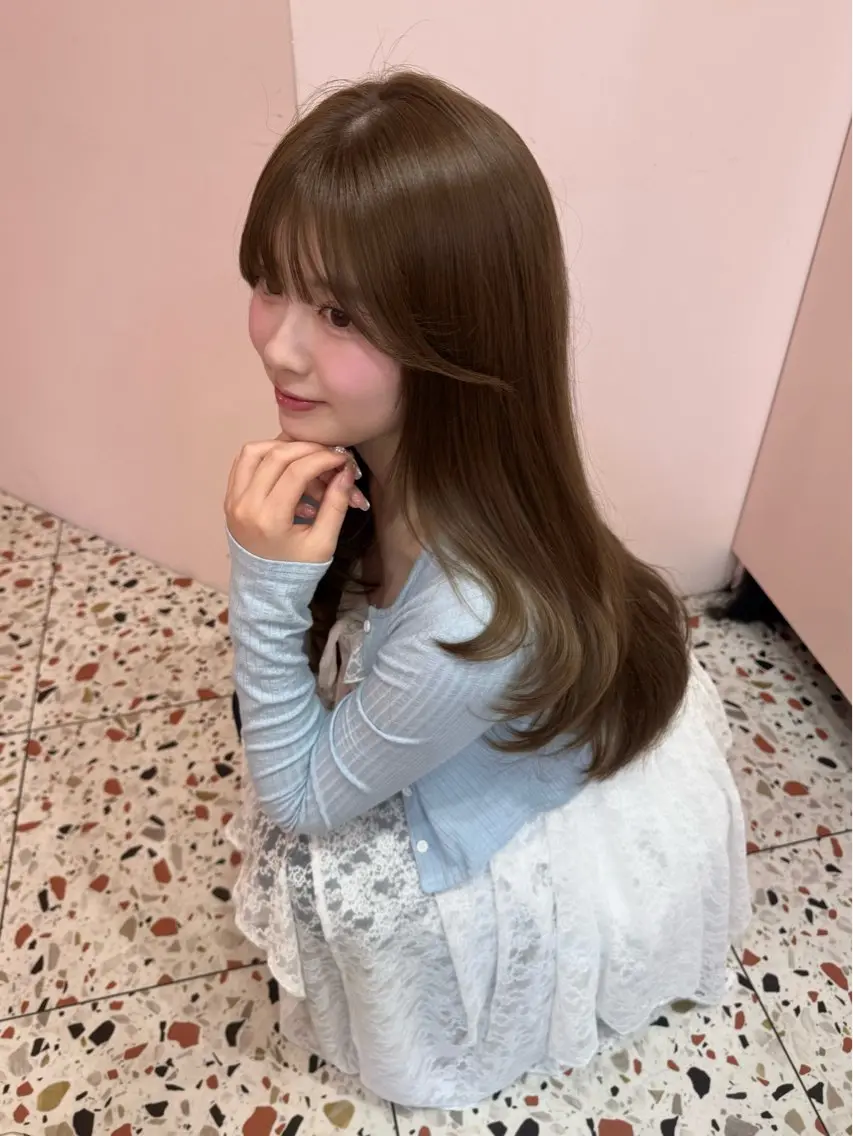 ロング ボブ くびれヘア ハッシュカット カット ヘアカラー トリートメント 顔周り/透明感カラー REINA𓍯のヘアスタイル