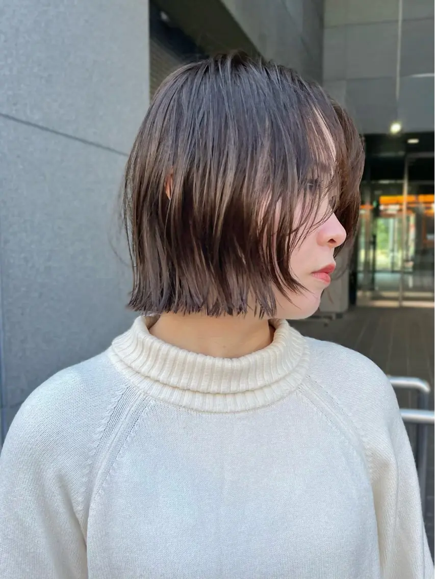 ショート 切りっぱなしボブ ボブ 顔まわりレイヤー 顔周りカット レイヤーカット カット YUI🍊 ボブ/レイヤーカットのヘアスタイル