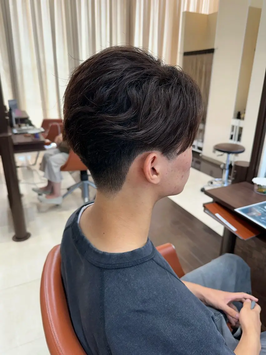 ショート カラー パーマ メンズ センターパート 刈り上げ カット ヘアセット 成田No.1 メンズヘア/清和武虎のヘアスタイル