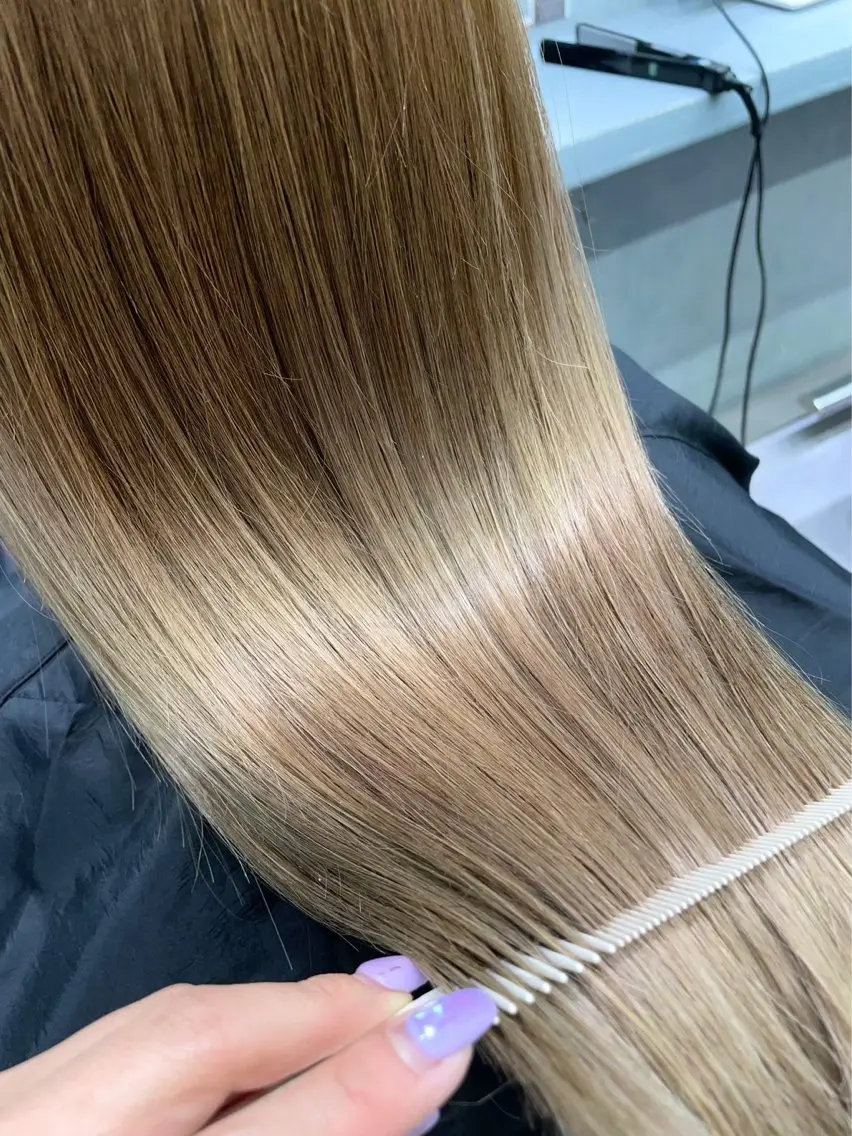 ロング カラー シールエクステ ベージュカラー ブリーチ ケアブリーチ デザインカラー 🦋韓国hair🦋 エクステ店長sakiのヘアスタイル