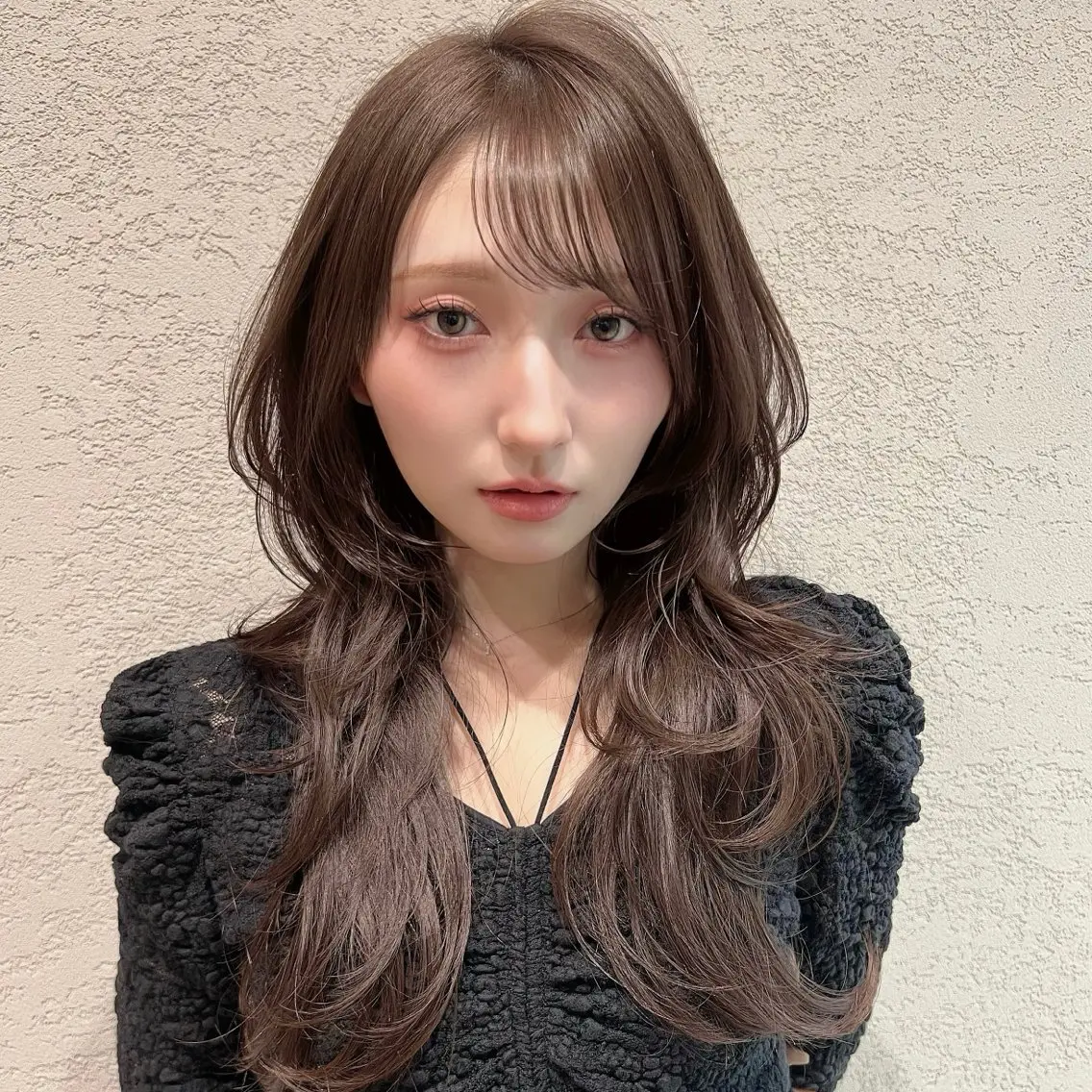 ロング カラー カット ヘアカラー トリートメント 興津/レイヤー/韓国 ハイトーン/美髪縮毛のヘアスタイル