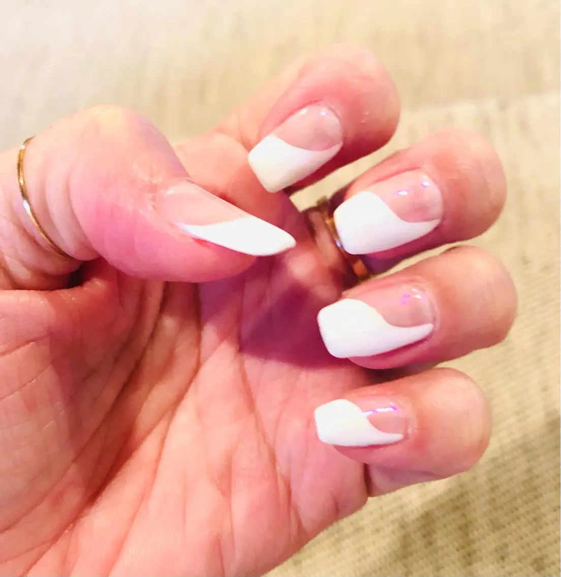 ネイル フレンチネイル ニュアンスネイル H3 hitoのネイルデザイン