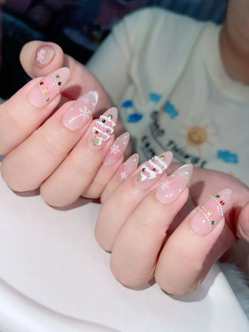 ネイル Rin.nails ネイルサロンのネイルデザイン