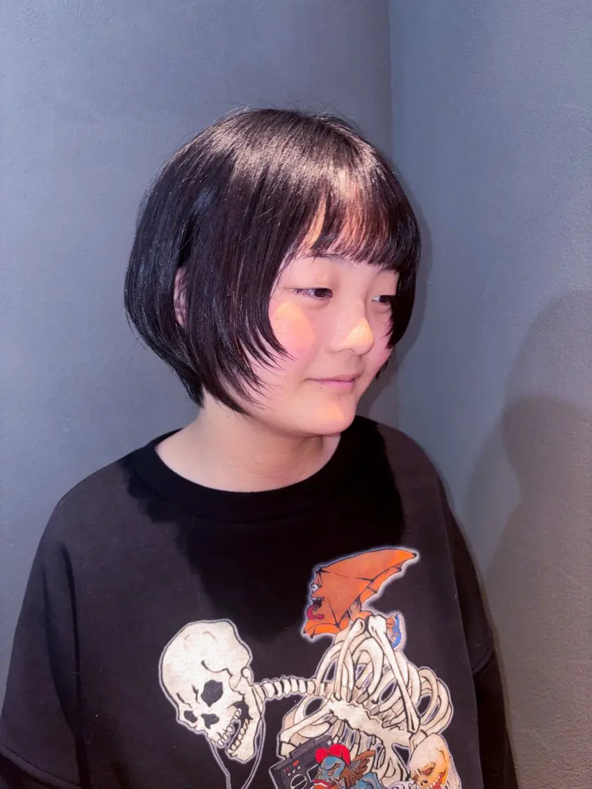 ショート 顔周りカット レイヤーカット ショートヘア 淀 小南津のヘアスタイル